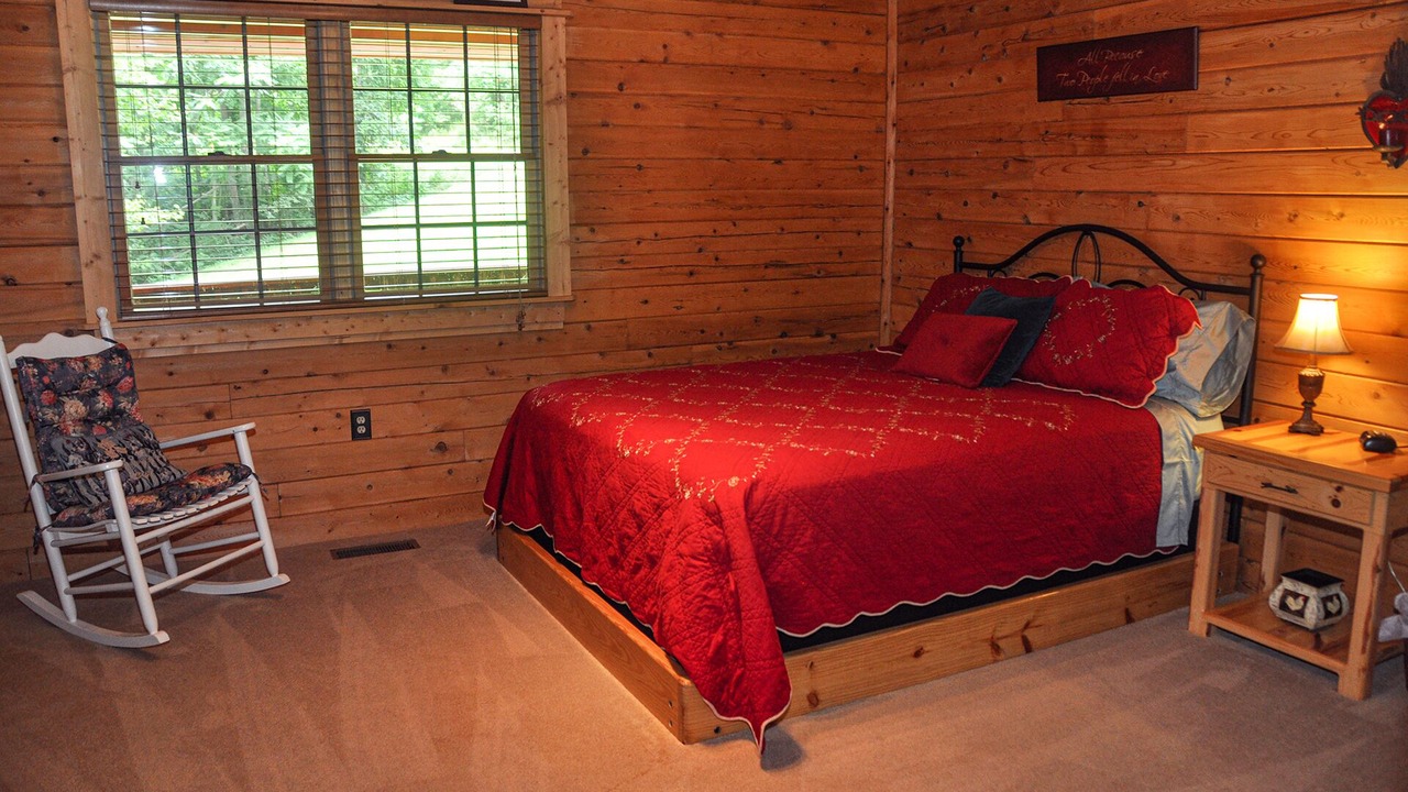 Photo of Bedroom in Bostic