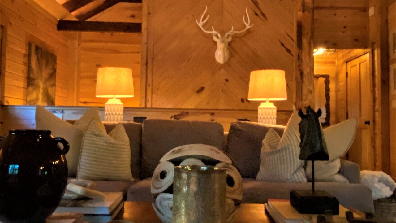 Photo of Livingroom in Cashiers