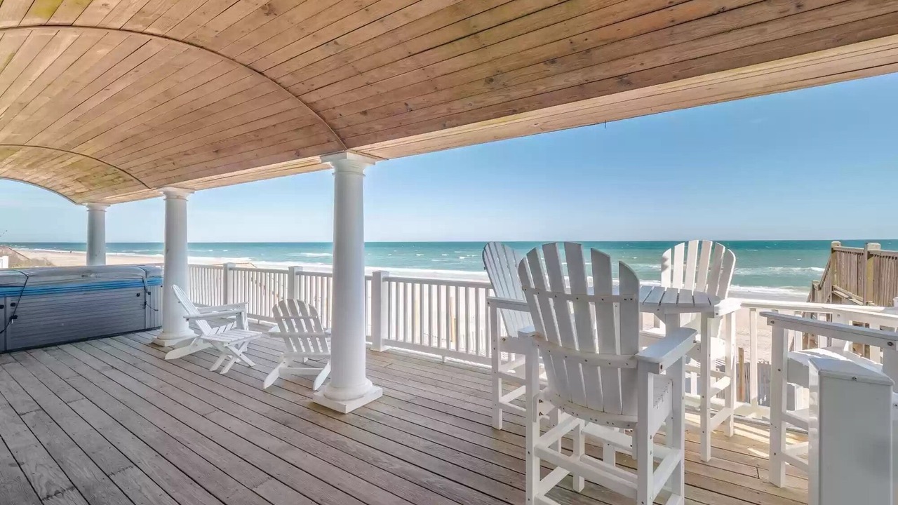 Photo of Patio Balcony in North Topsail Beach