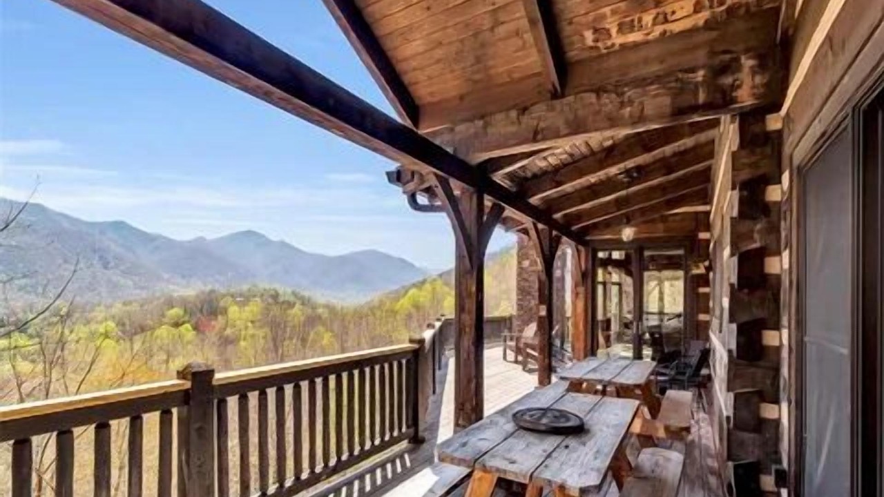 Photo of Outdoor in Maggie Valley