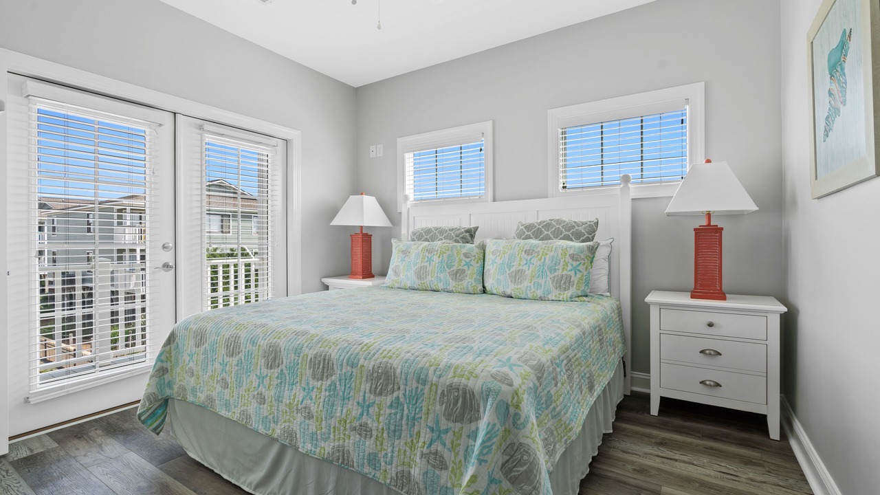 Photo of Bedroom in Ocean Isle Beach