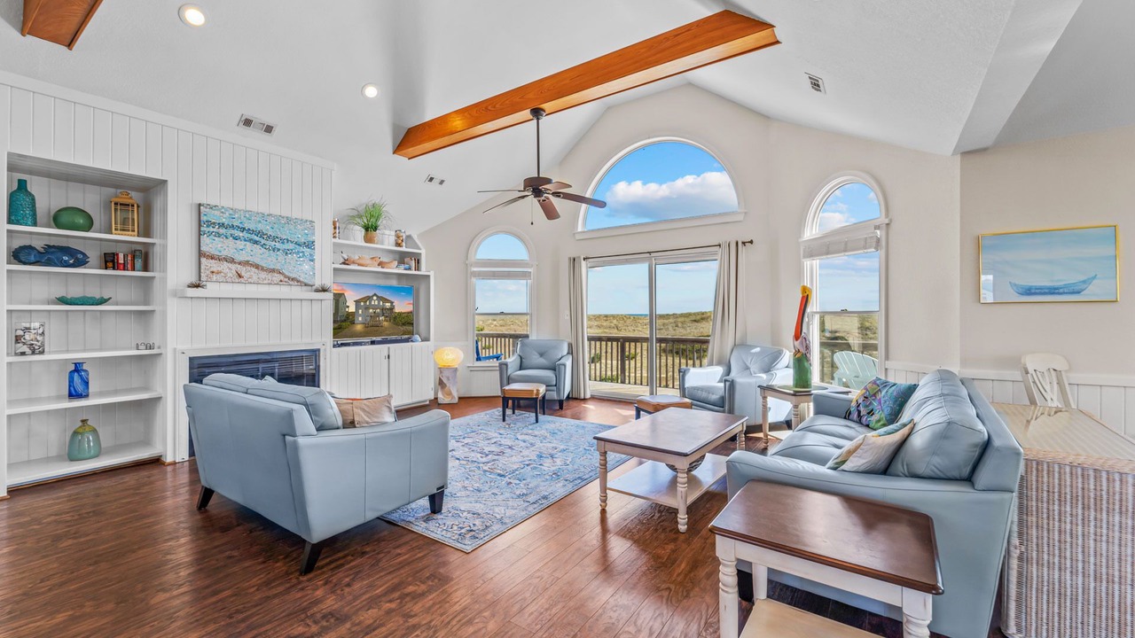 Photo of Bedroom in Waves