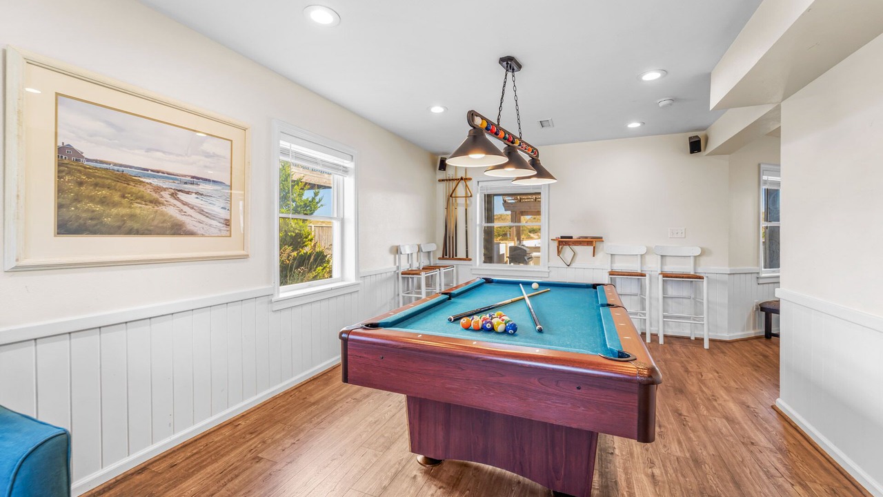 Photo of Bedroom in Waves