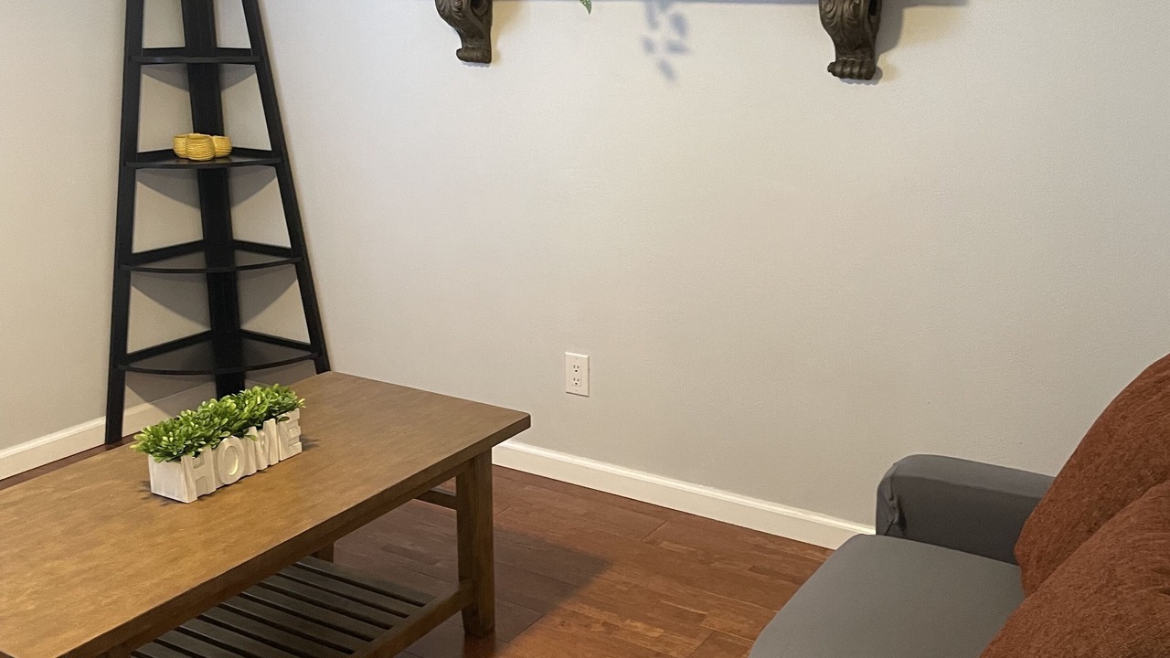 Photo of Livingroom in Hickory