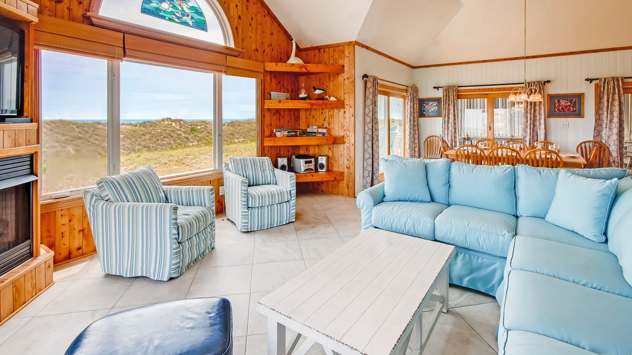 Photo of Bedroom in Waves