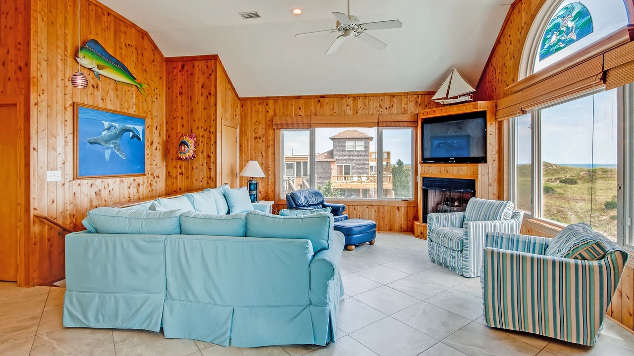 Photo of Bedroom in Waves