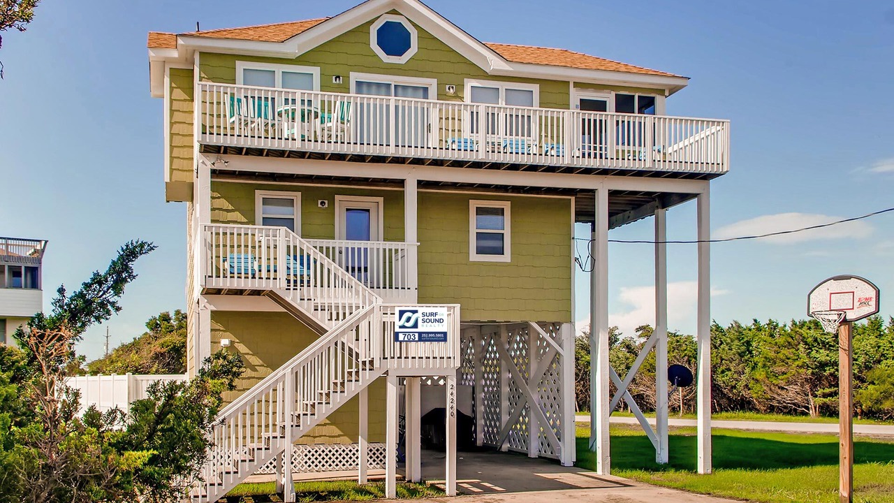 Photo of Bedroom in Rodanthe
