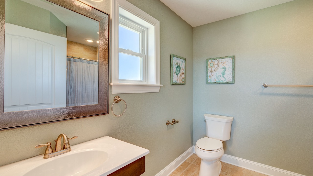 Photo of Bathroom in Kill Devil Hills