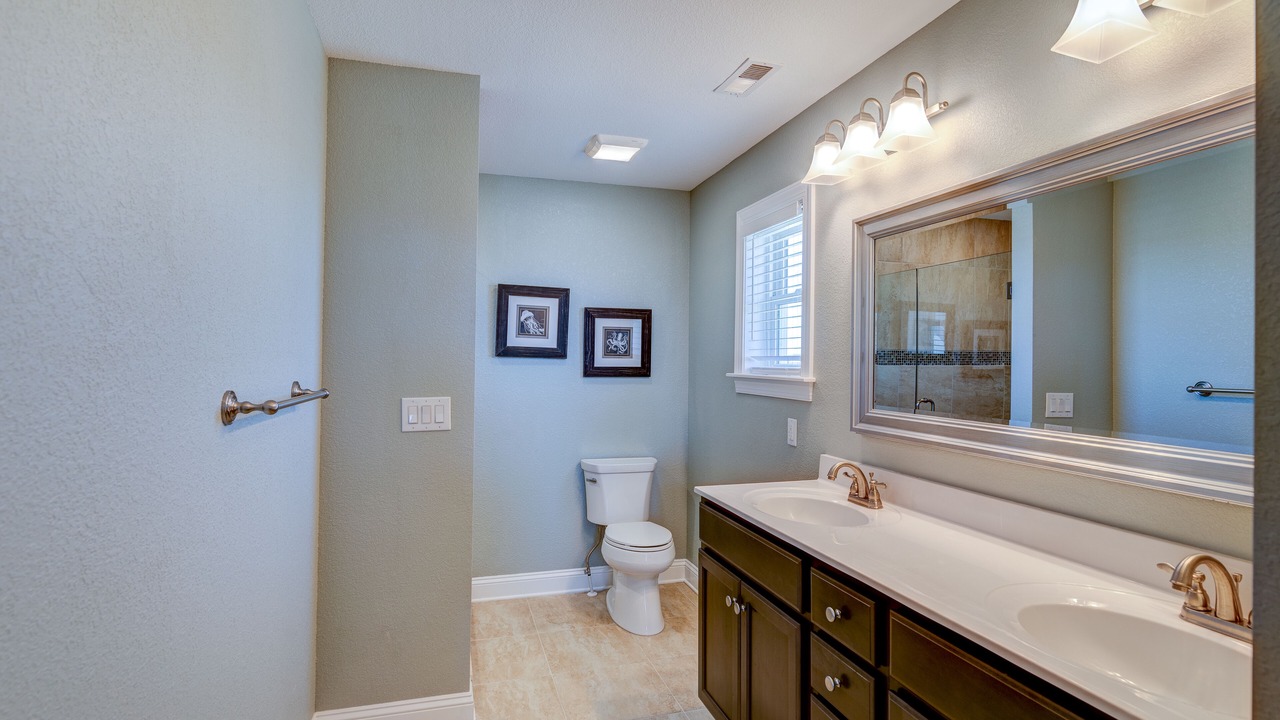 Photo of Bathroom in Kill Devil Hills