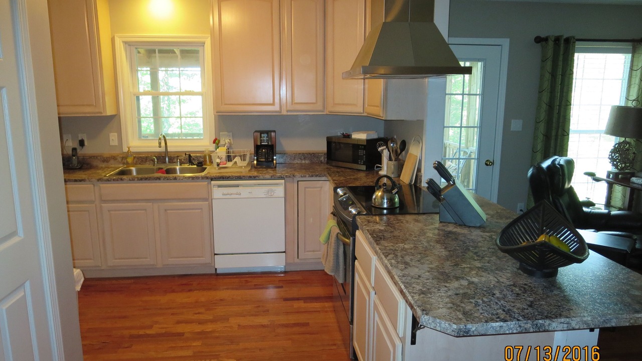 Photo of Kitchen in Burnsville