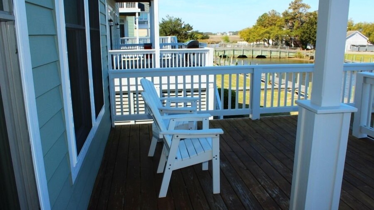Photo of Patio Balcony in Manteo