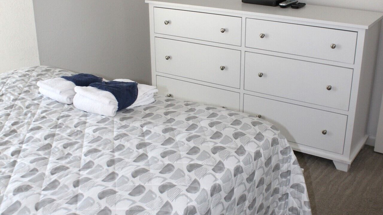 Photo of Bedroom in Manteo
