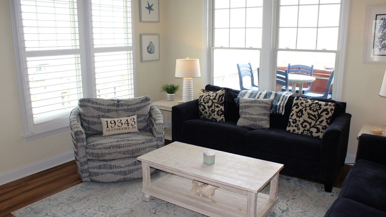 Photo of Livingroom in Manteo