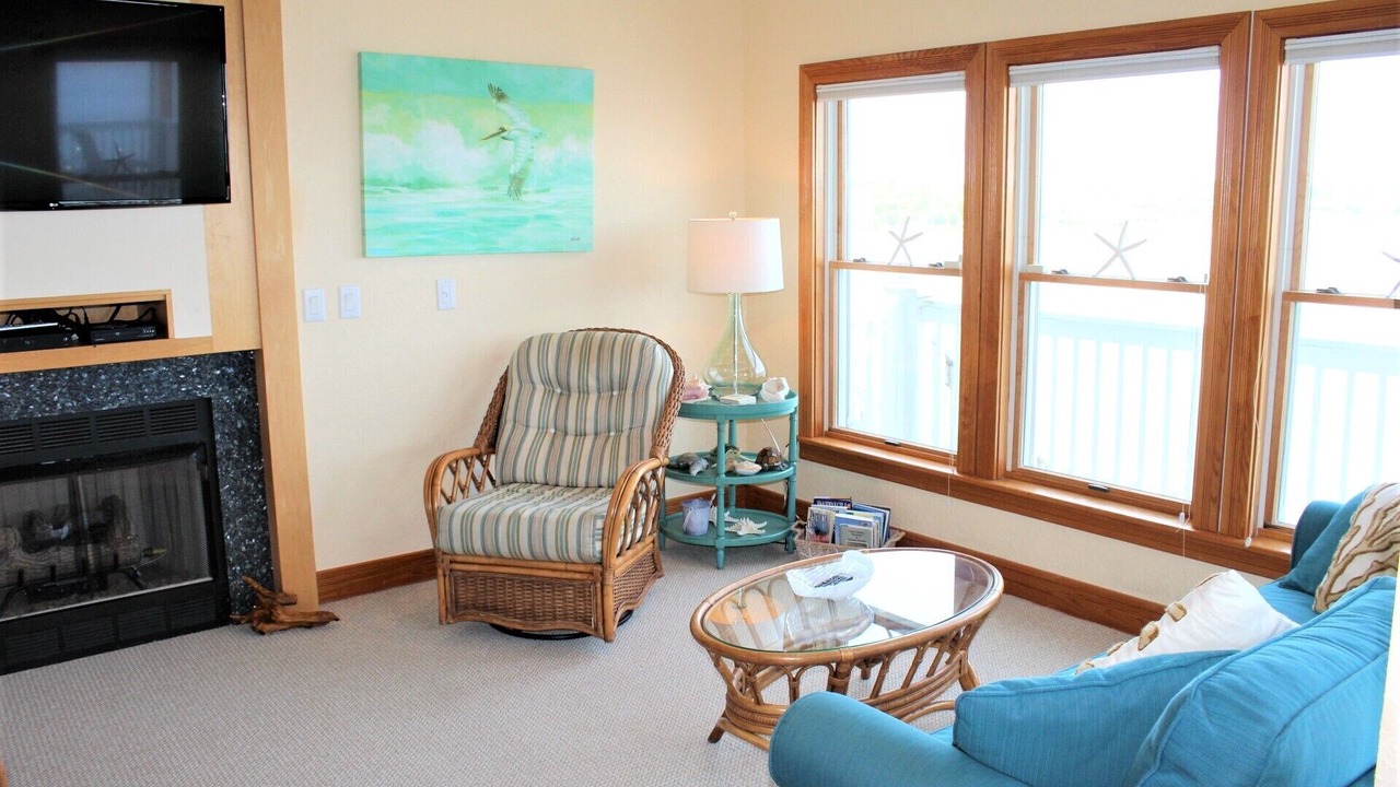 Photo of Livingroom in Manteo