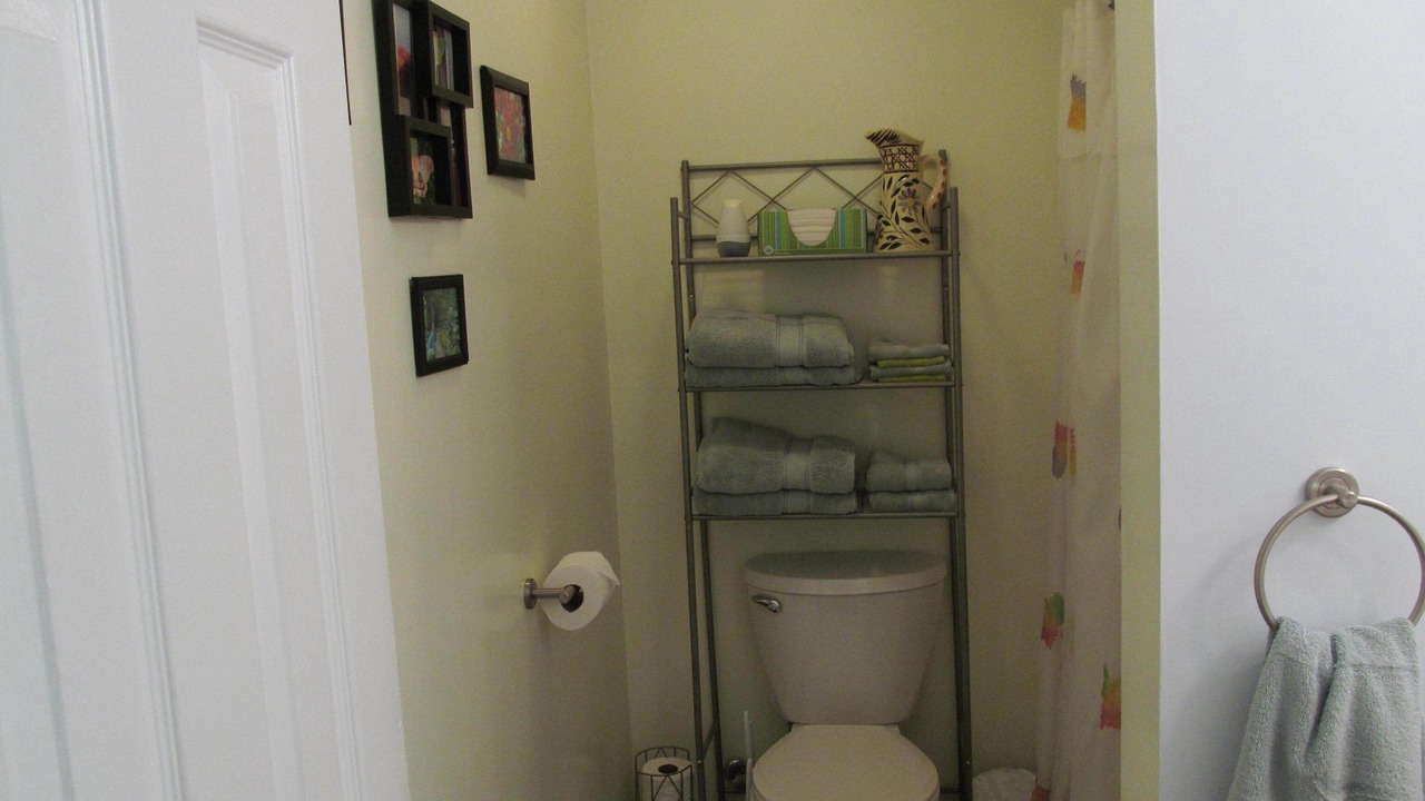 Photo of Bathroom in Fairview