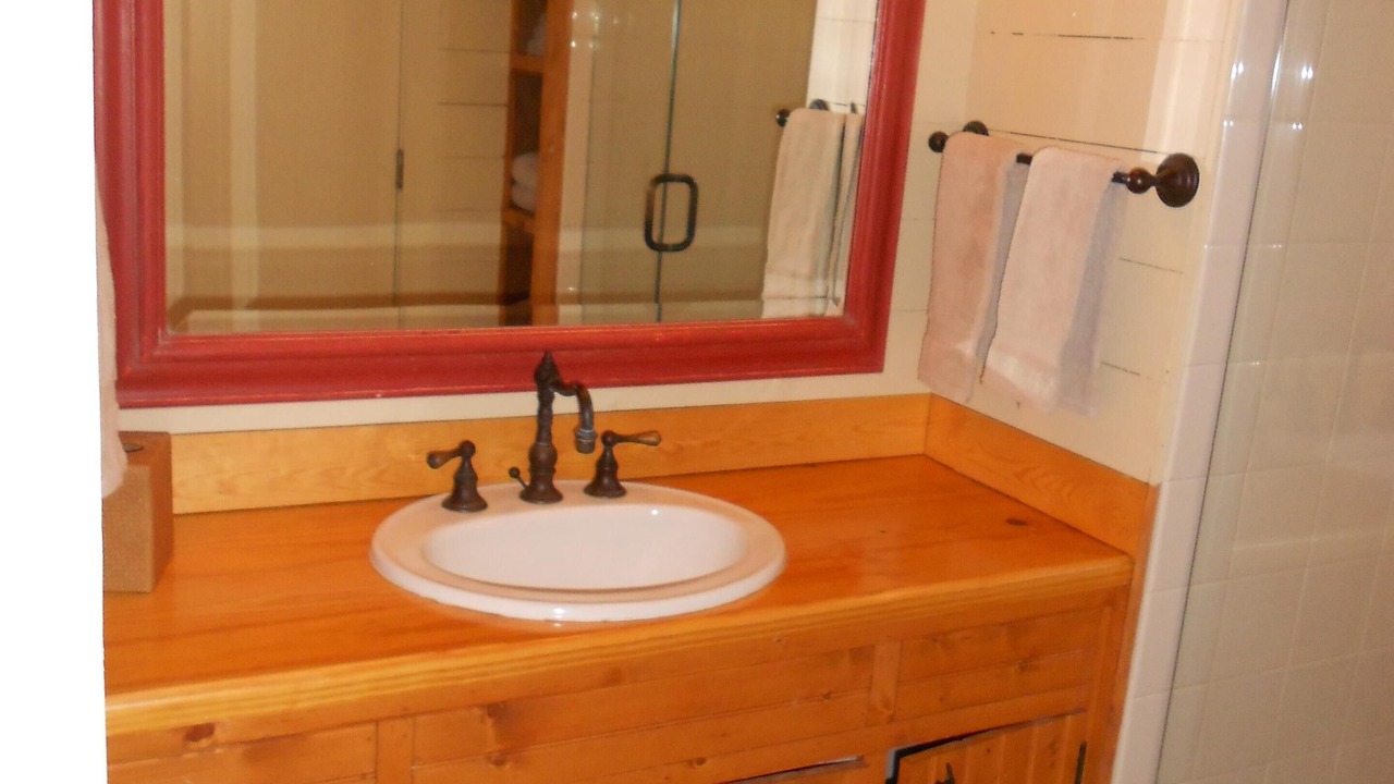Photo of Bathroom in Tuxedo