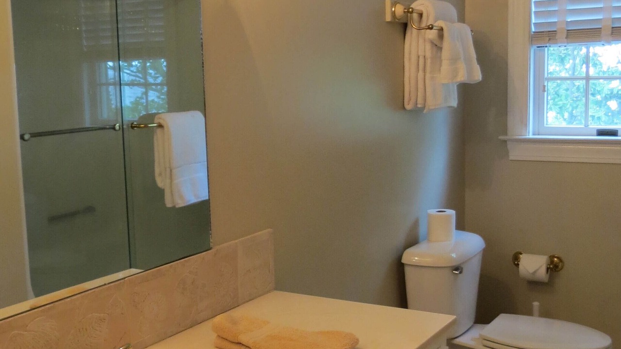 Photo of Bathroom in Minnesott Beach