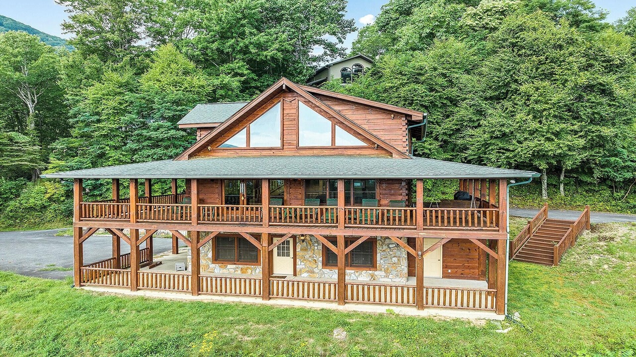 Photo of Outdoor in Maggie Valley
