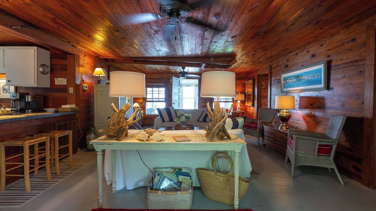 Photo of Bedroom in Minnesott Beach