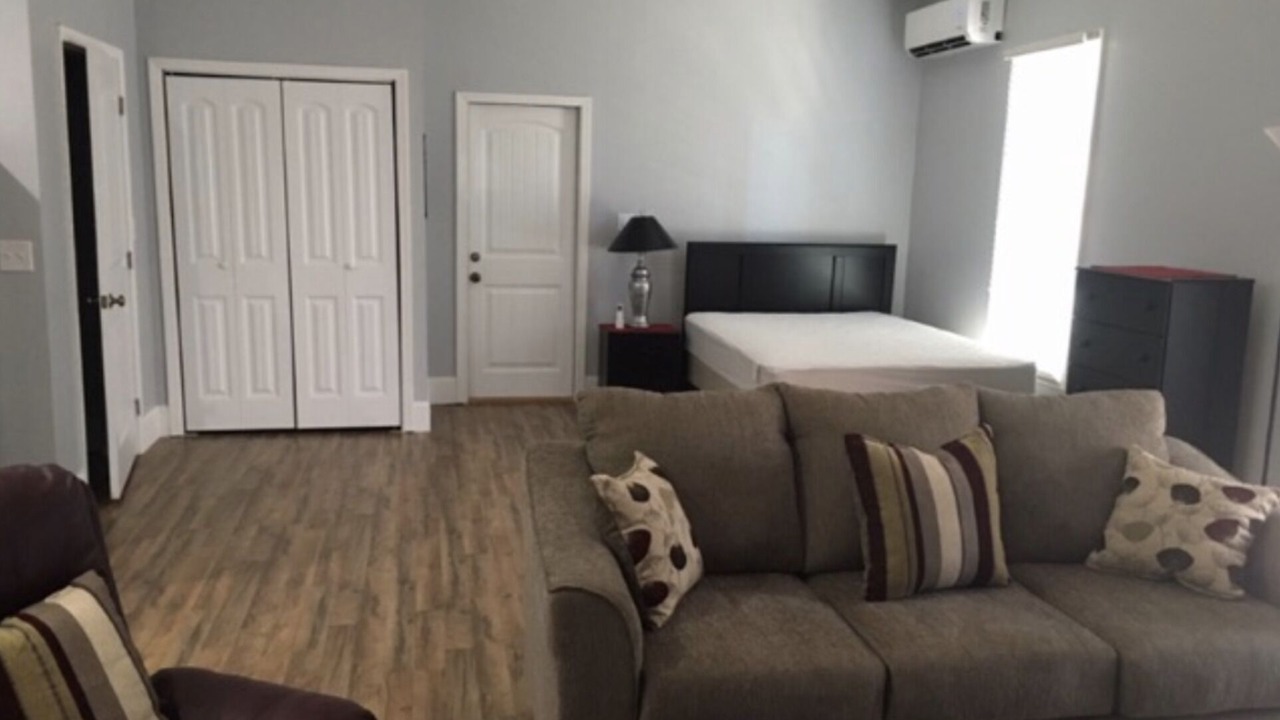 Photo of Livingroom in Hickory