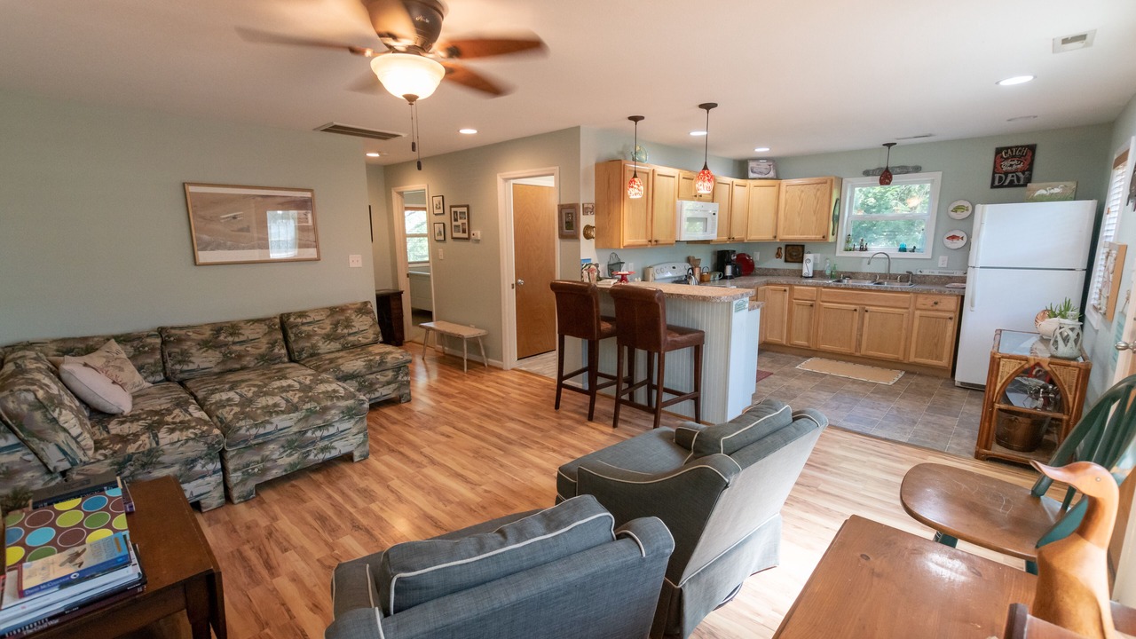 Photo of Livingroom in Kill Devil Hills