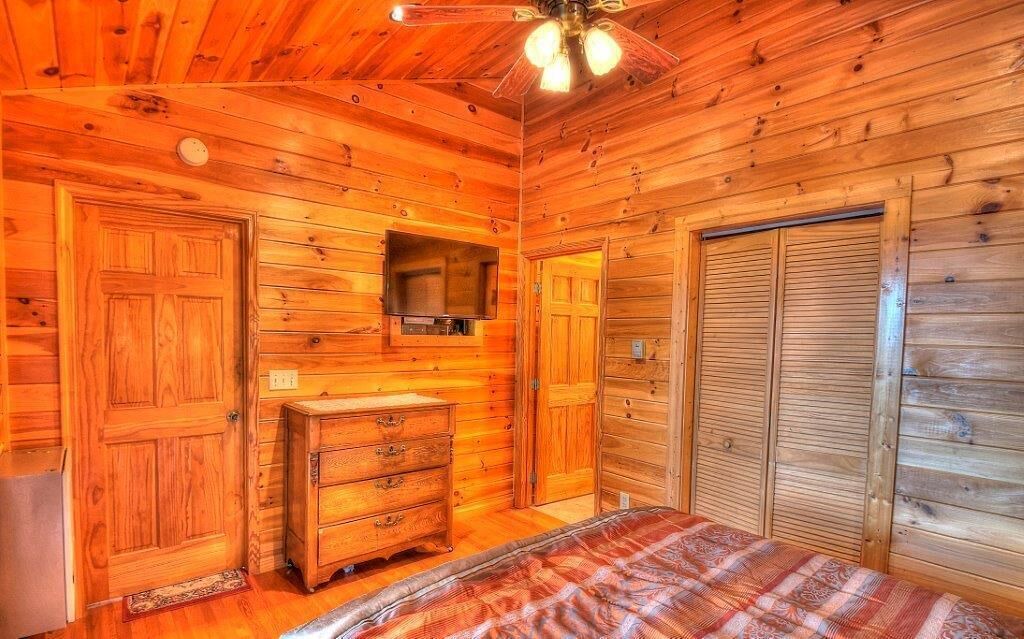 Photo of Bedroom in Little Switzerland