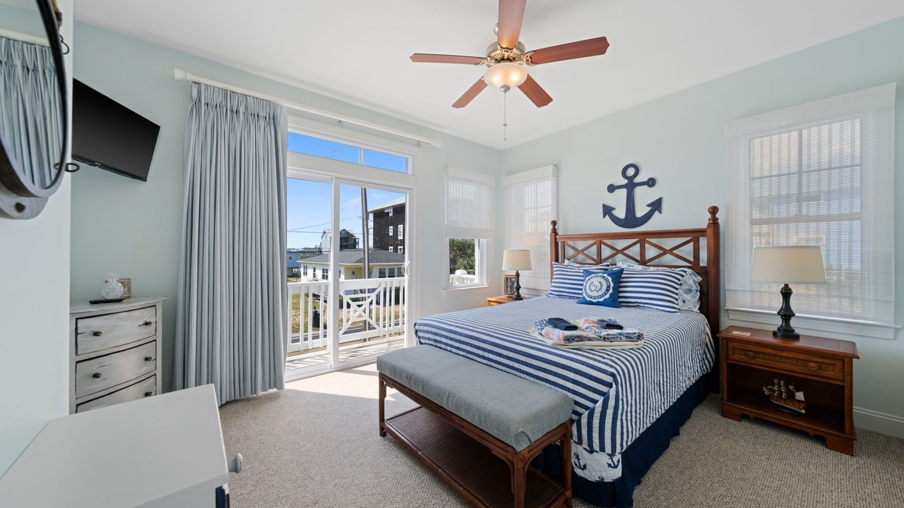 Photo of Bedroom in North Carolina Coast