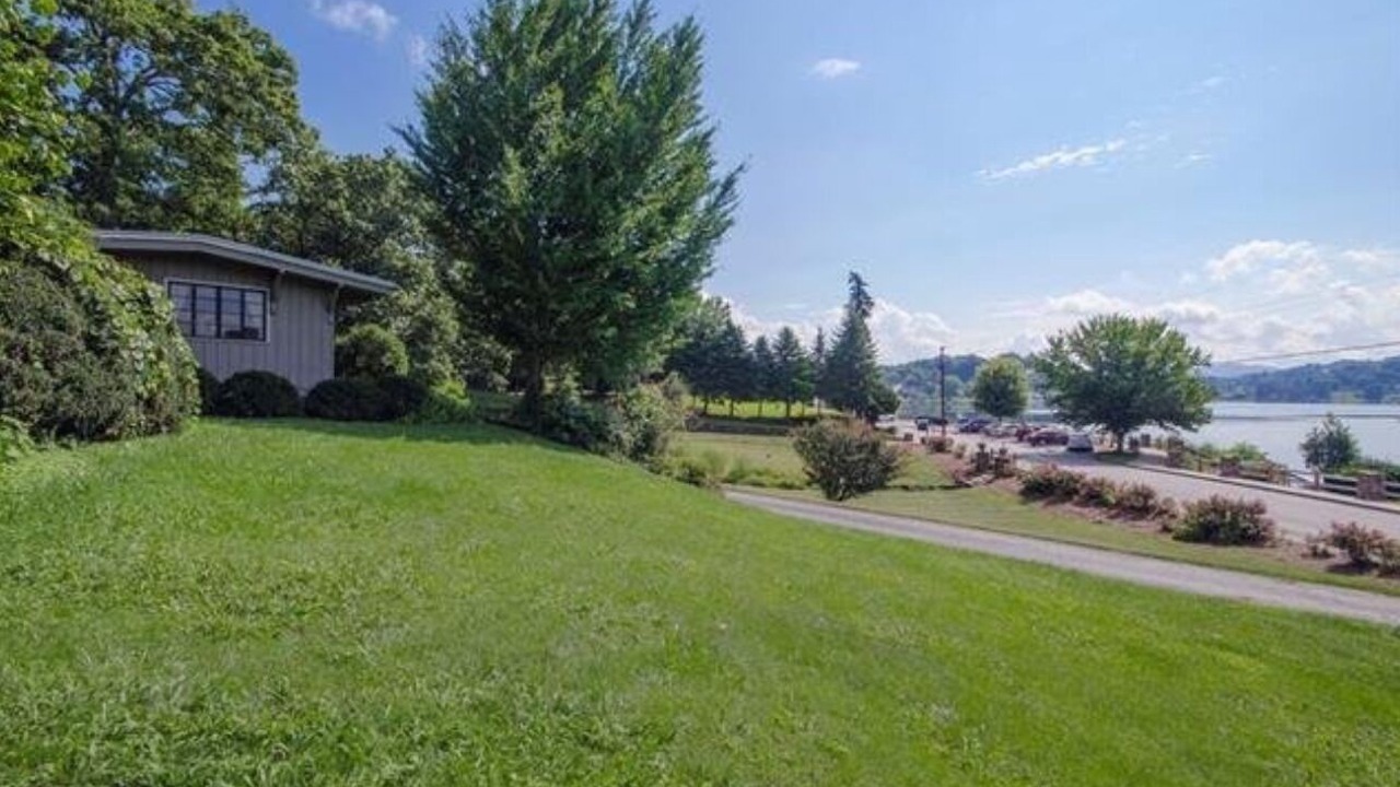 Photo of Outdoor in Lake Junaluska
