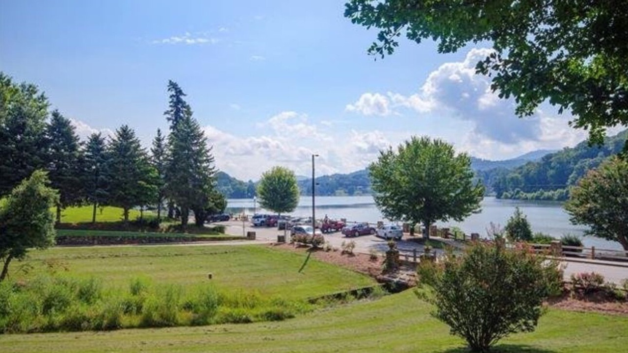 Photo of Others in Lake Junaluska