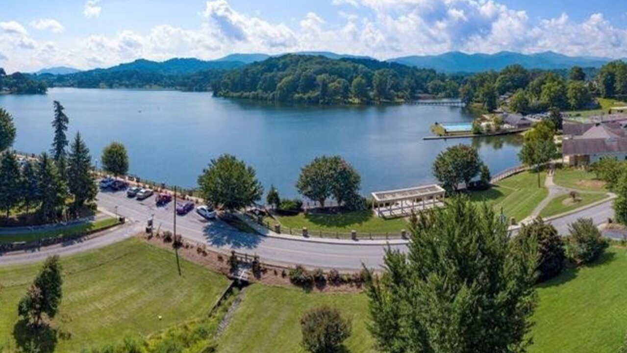 Photo of Others in Lake Junaluska