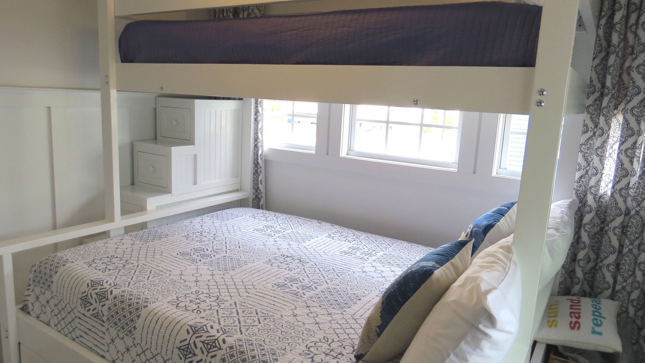 Photo of Bedroom in North Topsail Beach