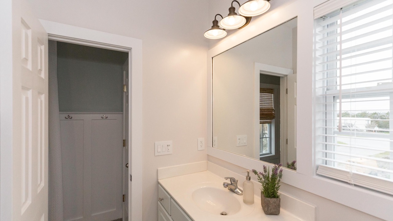 Photo of Bathroom in North Topsail Beach