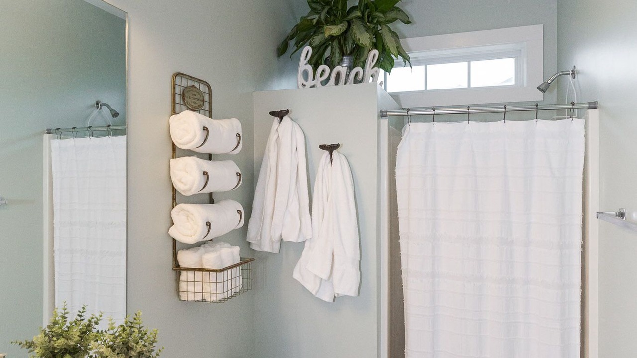 Photo of Bathroom in North Topsail Beach
