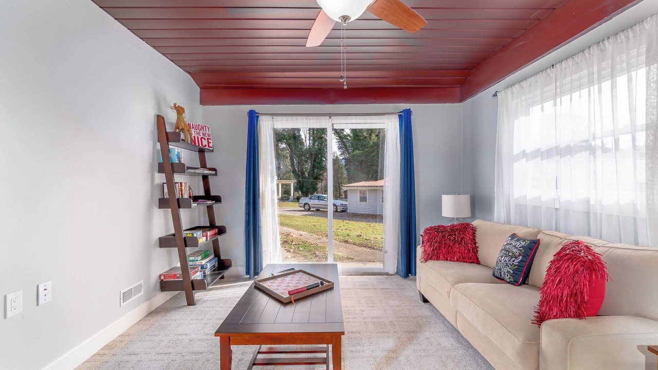 Photo of Bedroom in Haywood County