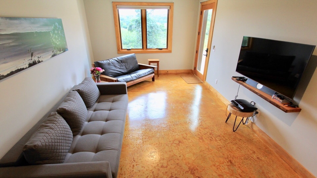 Photo of Livingroom in Asheville