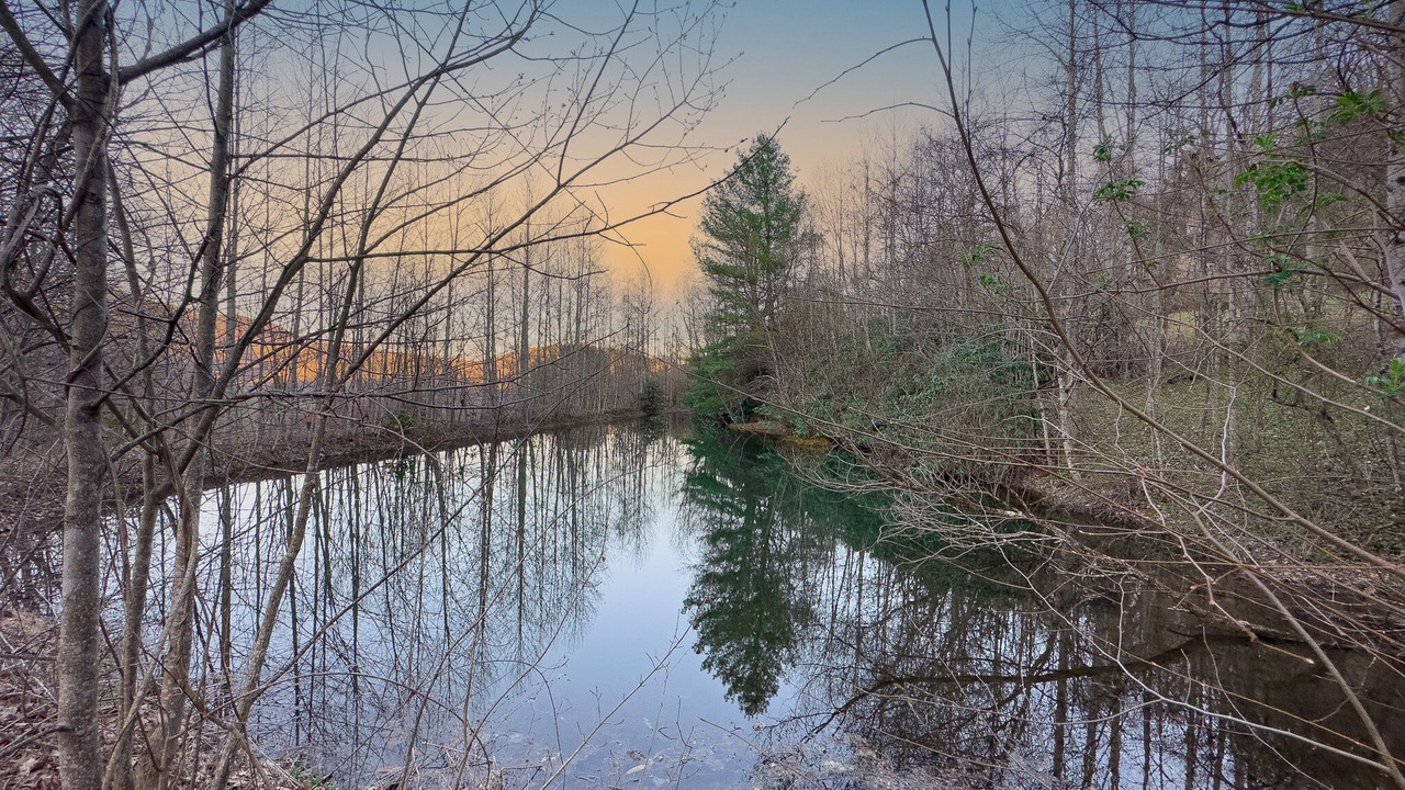 Photo of Outdoor in Gerton