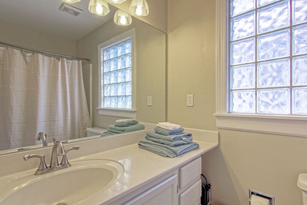 Photo of Bathroom in Wilmington Historic District