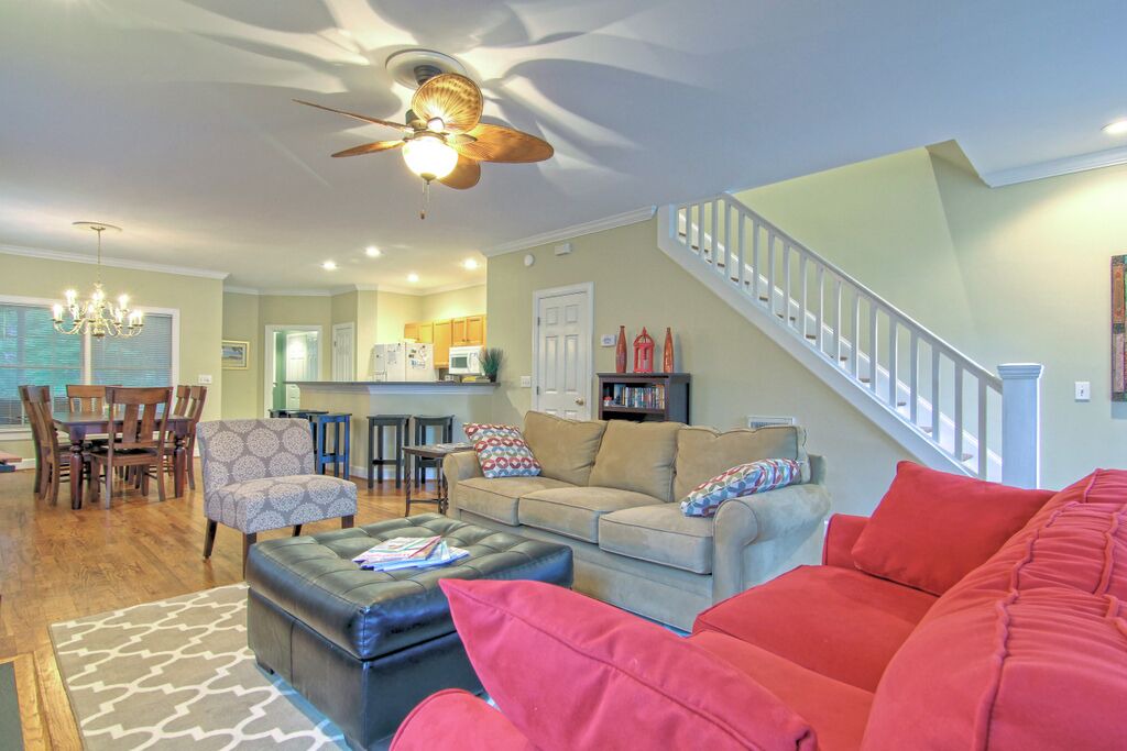 Photo of Livingroom in Wilmington Historic District