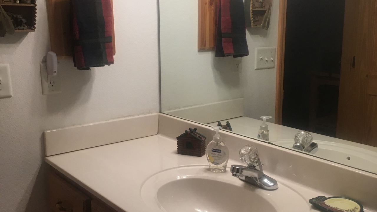 Photo of Bathroom in Murphy