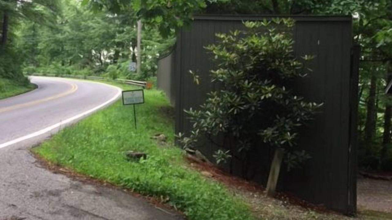 Photo of Outdoor in Highlands Hills