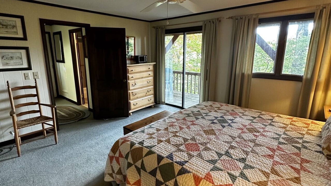 Photo of Bedroom in Highlands Hills