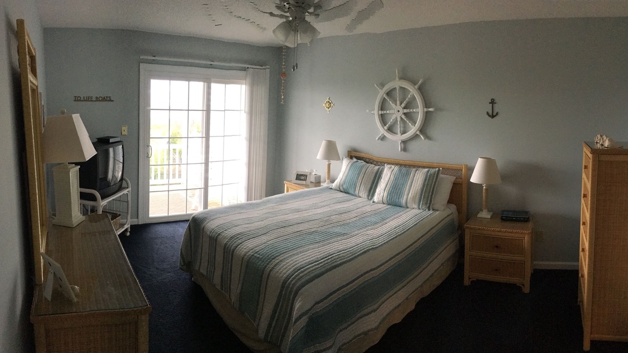 Photo of Bedroom in Ocean City Beach