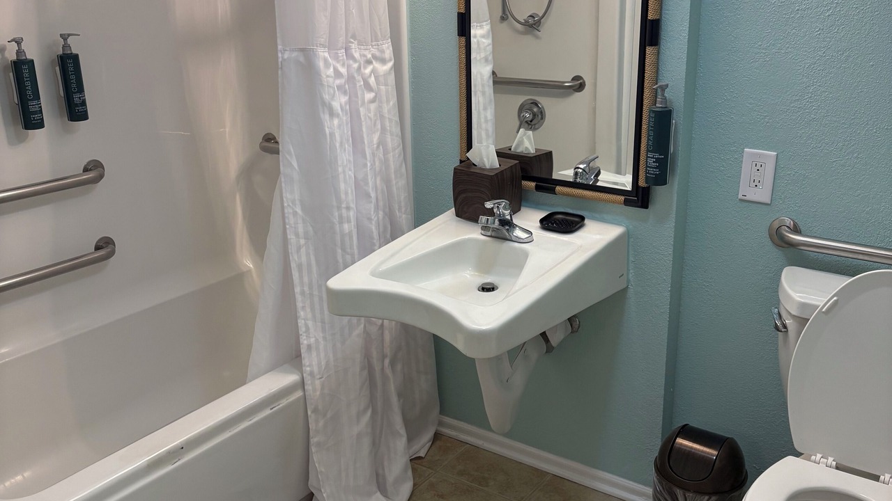 Photo of Bathroom in Windy Hill