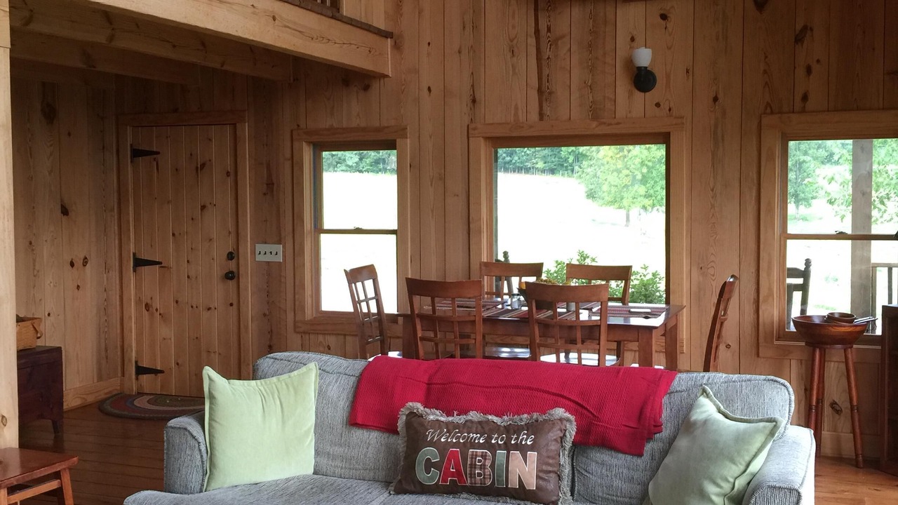 Photo of Livingroom in Mount Airy