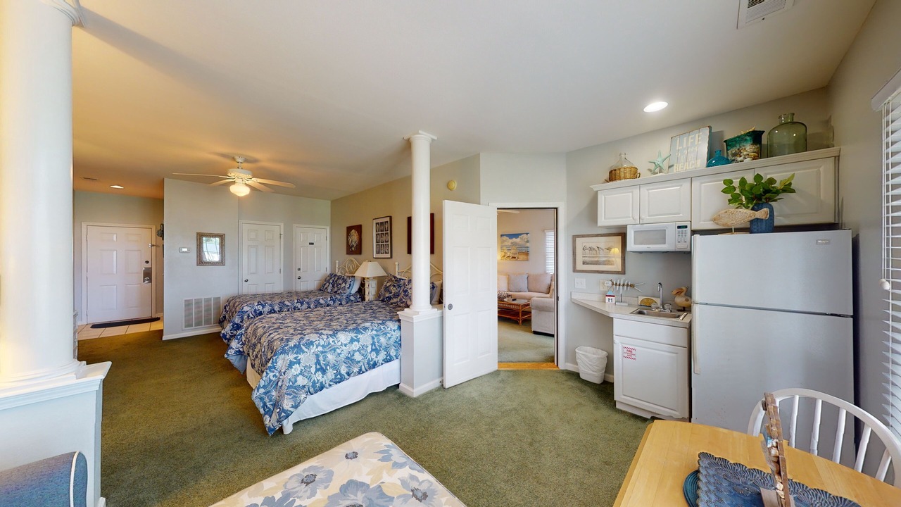 Photo of Bedroom in Sunset Beach