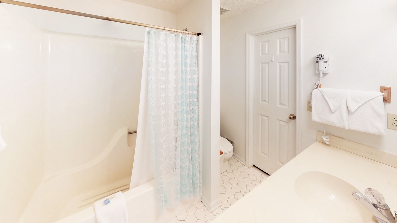 Photo of Bathroom in Sea Trail