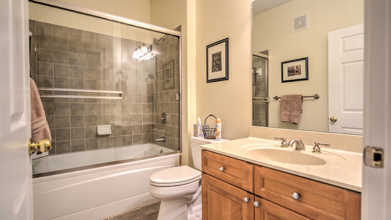Photo of Bathroom in Maggie Valley