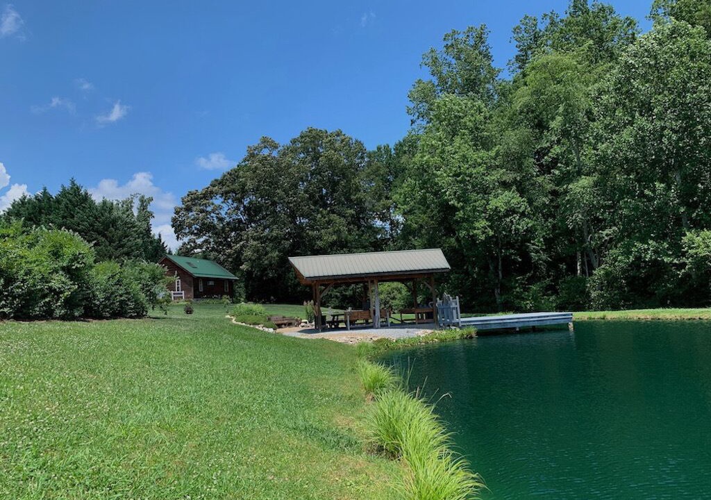 Photo of Outdoor in Hendersonville