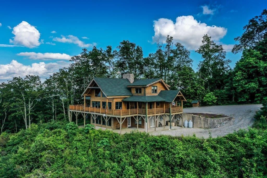 Photo of Outdoor in Lake Lure