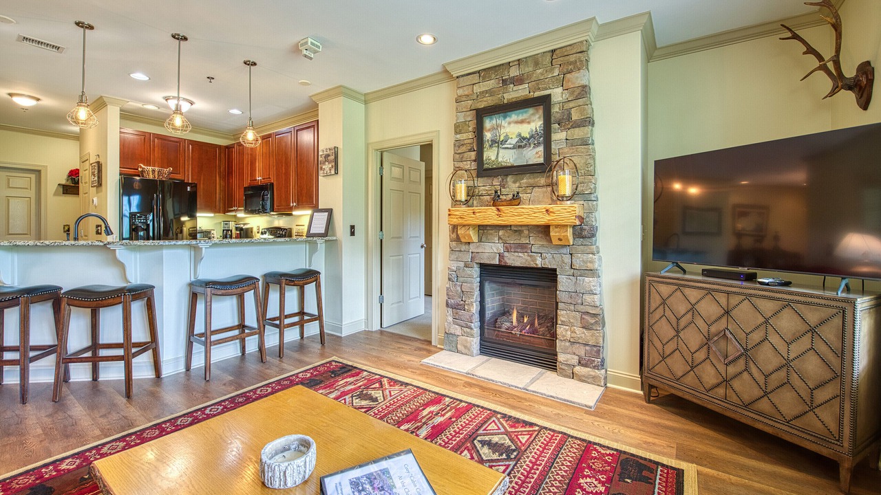 Photo of Livingroom in Maggie Valley